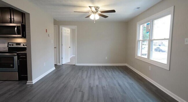 Foto del edificio - Beautifully Renovated Ranch-Style Home in ...