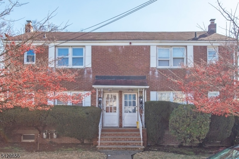27 Althea St Unit 1, Clifton, NJ 07013 Room for Rent in Clifton, NJ