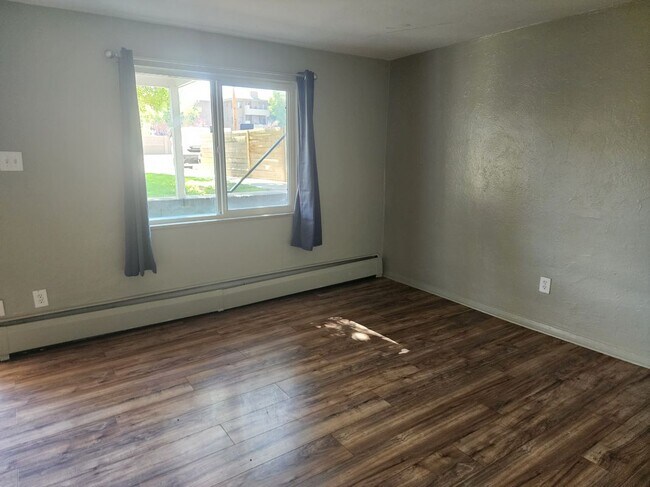 Foto del edificio - 7095 W 13th Ave