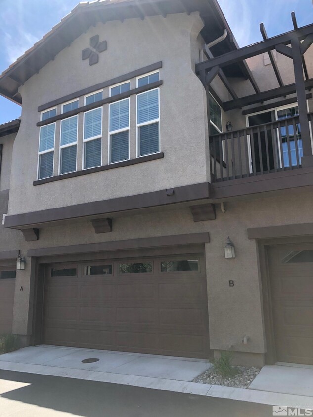 Foto principal - 1801 Wind Ranch Rd