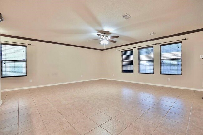 Foto del edificio - 3503 Barkers Crossing Ave