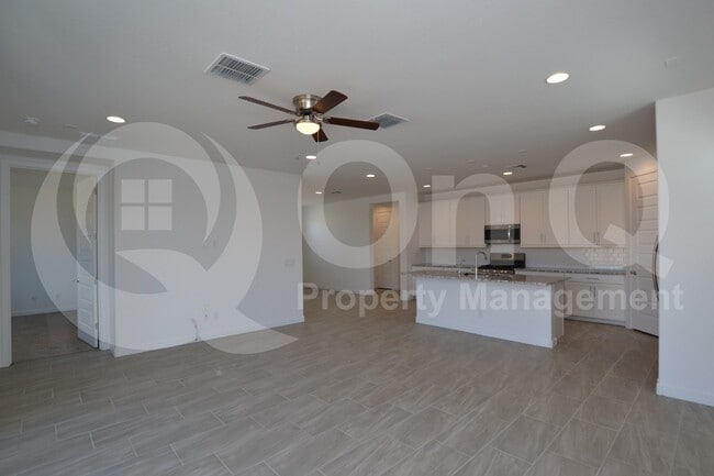 Building Photo - 9326 W Heatherbrae Dr