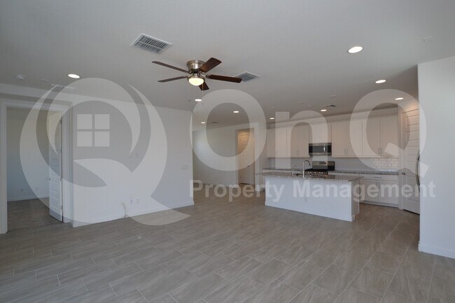 Foto del edificio - 9326 W Heatherbrae Dr