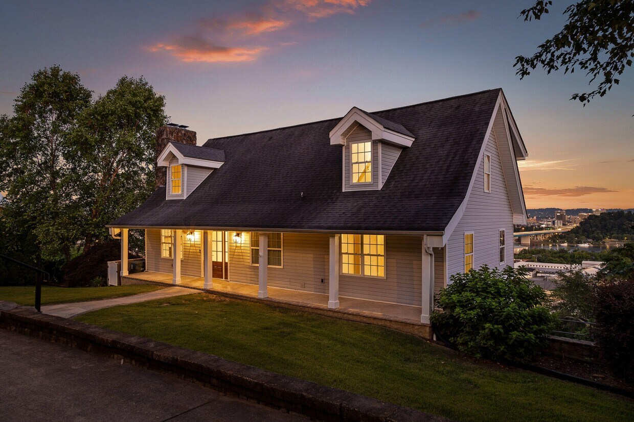 Primary Photo - 410 Whitehall Rd
