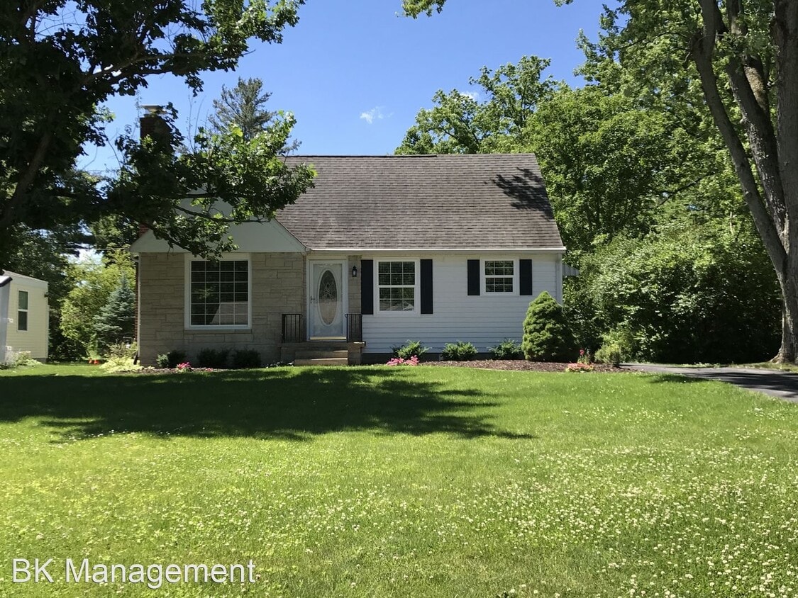 1005 Lindberg Rd, West Lafayette, IN 47906 House Rental in West