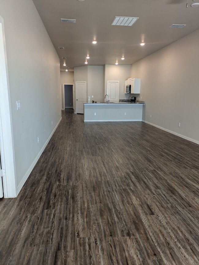 Building Photo - 2101 Lubbock