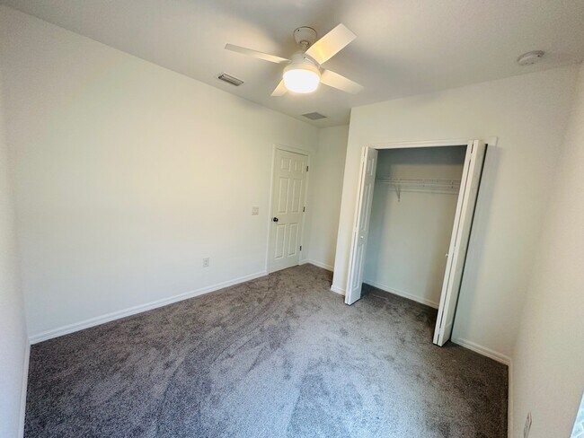 Building Photo - 1908 Sunset Preserve Way