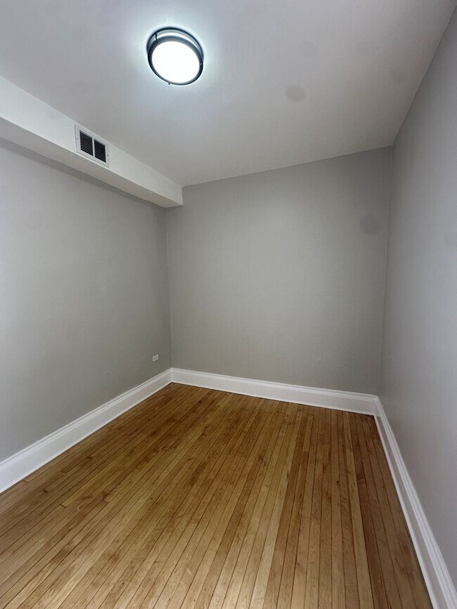 Foto del edificio - 5200 S Carpenter St