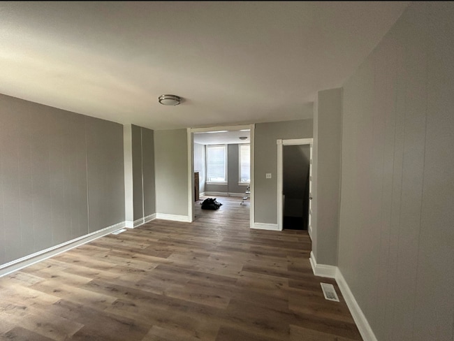 Photo - 30 N Abington Ave Townhome