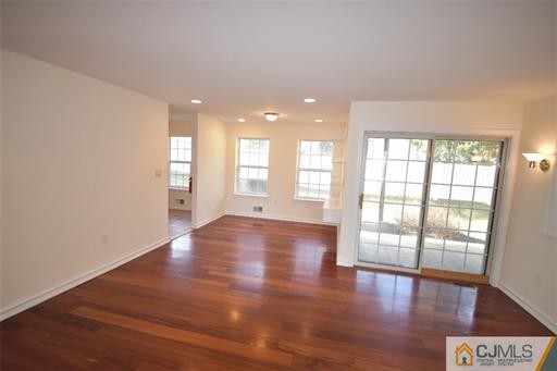 Building Photo - 1702 Ridgeview Ct