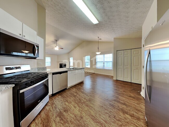 Foto del edificio - 2720 Kentshire Way