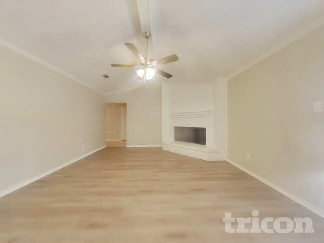 Foto del edificio - 3412 Ridge Haven Cir