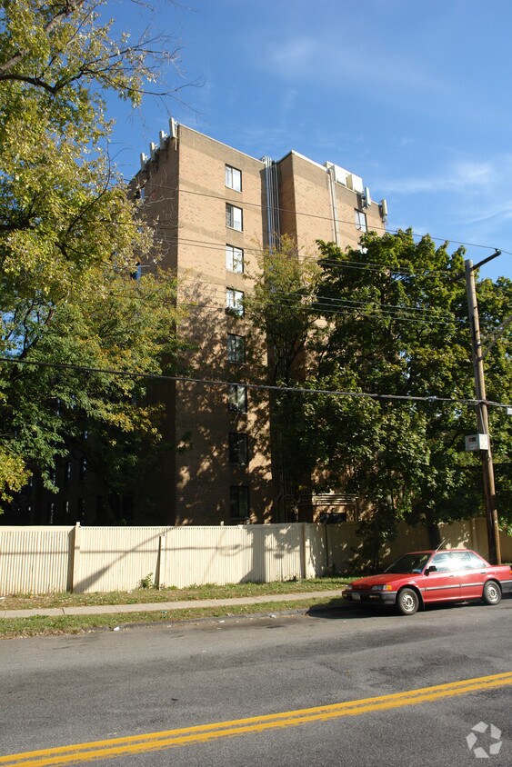 Foto principal - Lane Hill Apartments