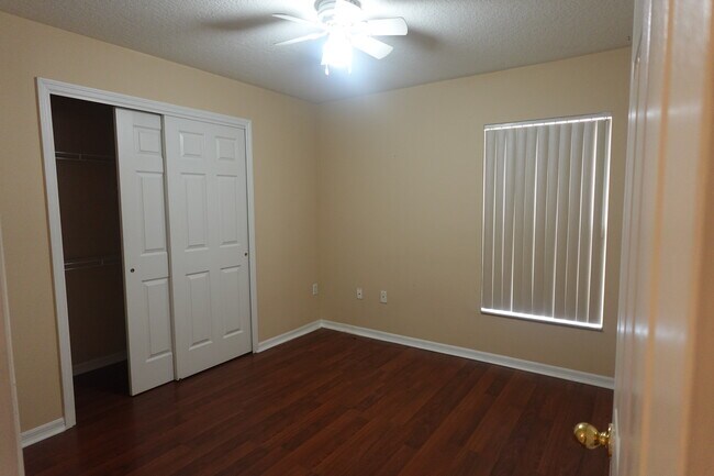 Building Photo - 11906 Mango Groves Blvd