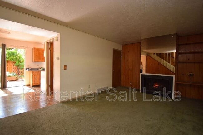 Building Photo - 6054 S 2075 E