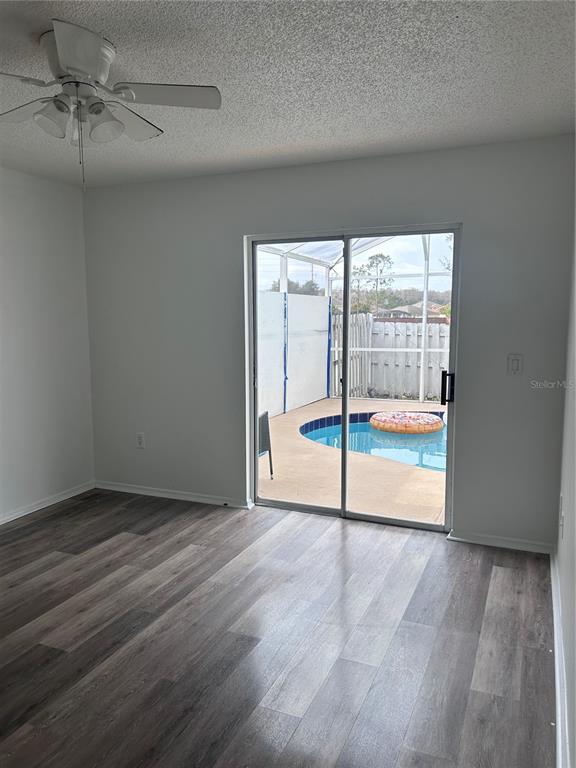 Building Photo - 2608 Spring Hill Dr