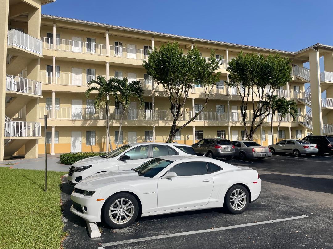 Primary Photo - 6930 NW 179th St