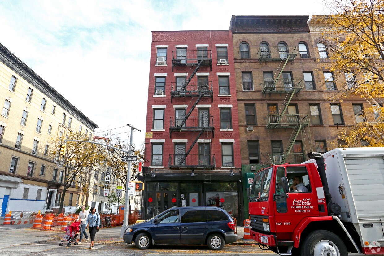 Foto del edificio - 975 Amsterdam Ave