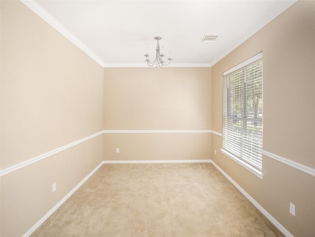 Building Photo - 962 Umbria Ln