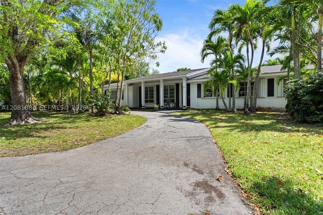 Building Photo - 14645 SW 83rd Pl
