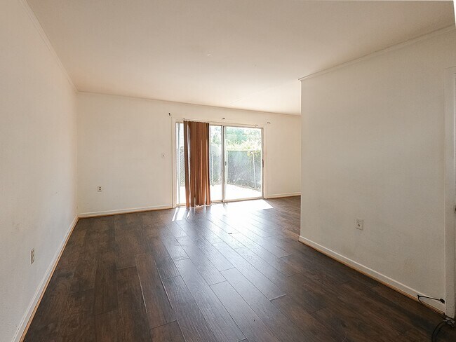 Foto del edificio - 3706 E North St