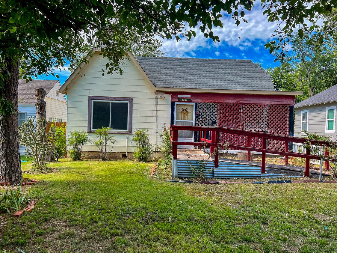 1203 NW Dearborn Ave, Lawton, OK 73507 House Rental in Lawton, OK