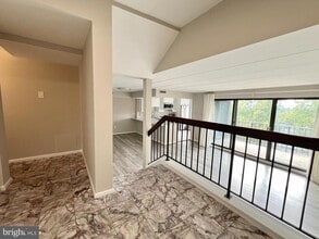 Building Photo - 118 Roberts Ln