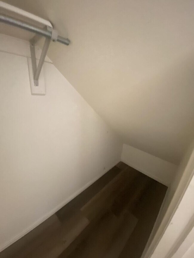 Foto del edificio - 295 W 600 N