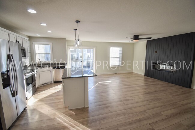 Foto del edificio - 2 Bedroom 2.5 Bath Town Home in Ankeny