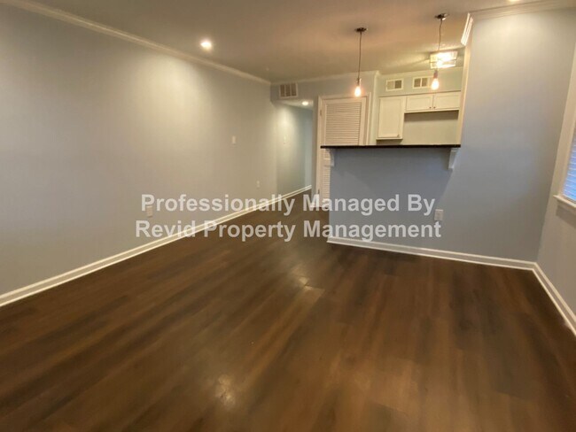 Foto del edificio - 36 N Auburndale St