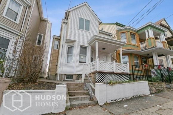 Primary Photo - 181 Kearney St