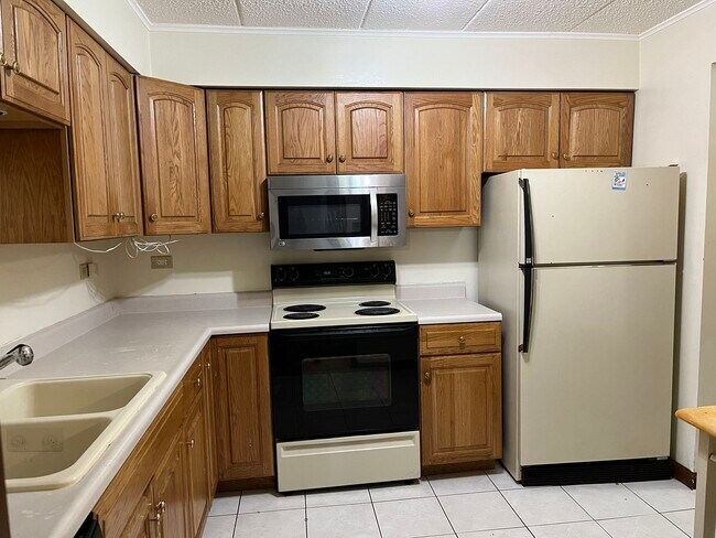 Foto del edificio - 9616 W Higgins Rd