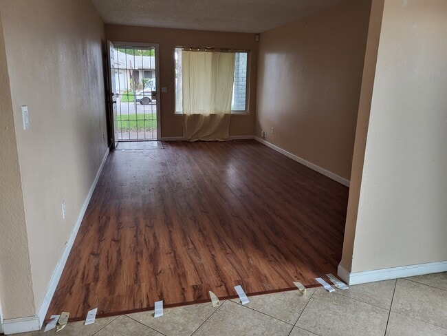 Building Photo - 2872 Cochise Ct