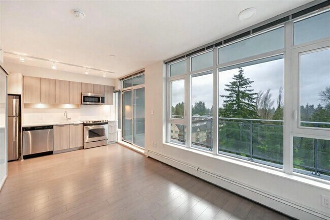 Photo du bâtiment - 1205-13308 Central Avenue