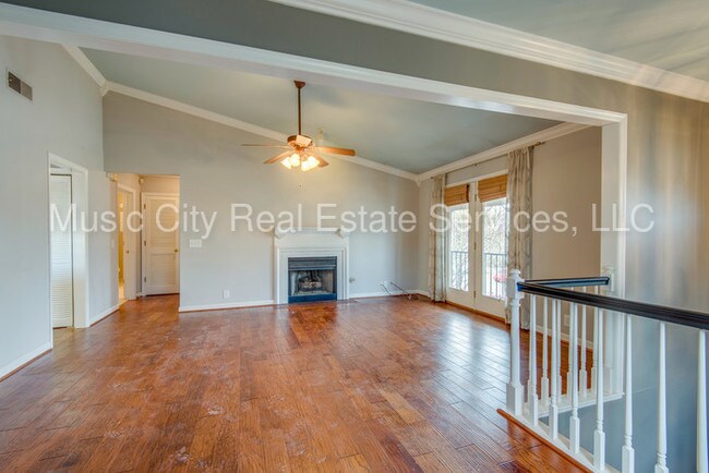 Building Photo - 129 Cottage Pl
