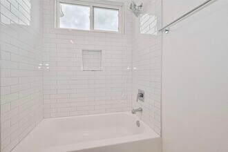 Building Photo - 3510 Hadley St