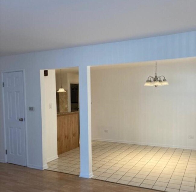 Foto del edificio - 10408 Major Ave