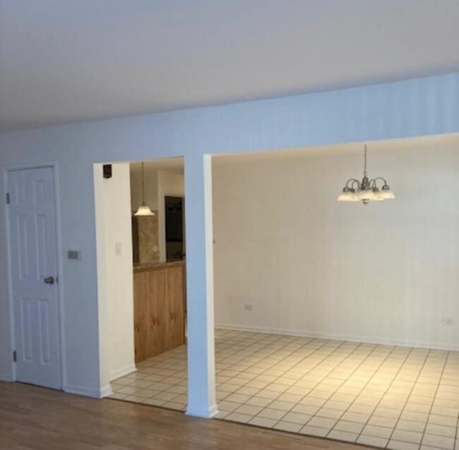 Building Photo - 10408 Major Ave