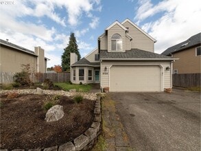 Building Photo - 6120 SE Lynne Ct