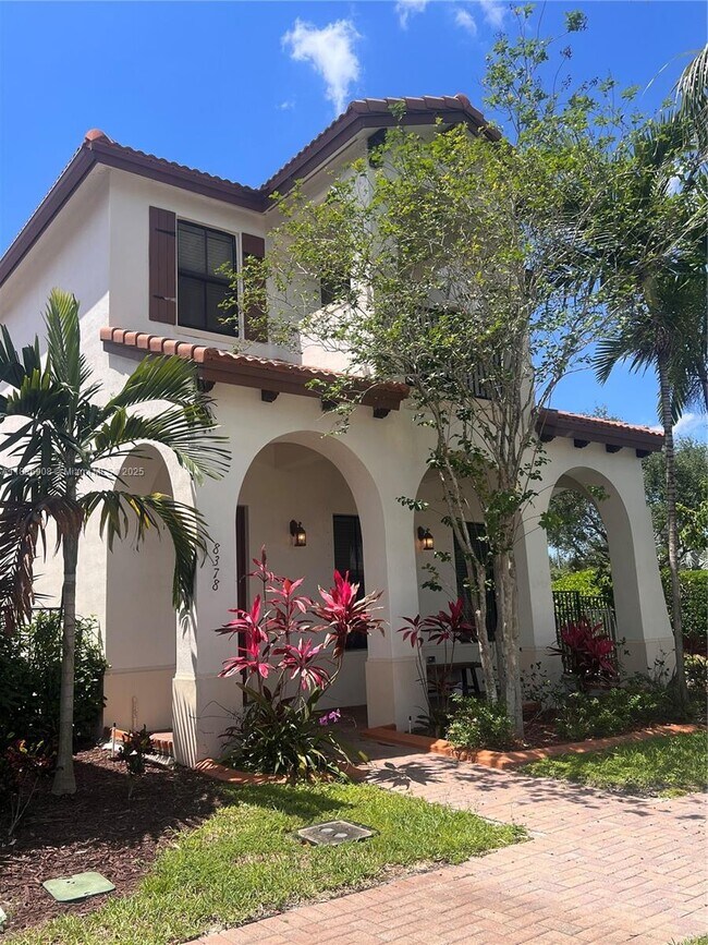 Foto del edificio - 8378 NW 39th Ct