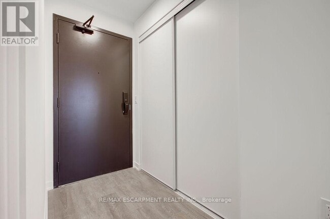 Building Photo - 4878 Powers Cmn