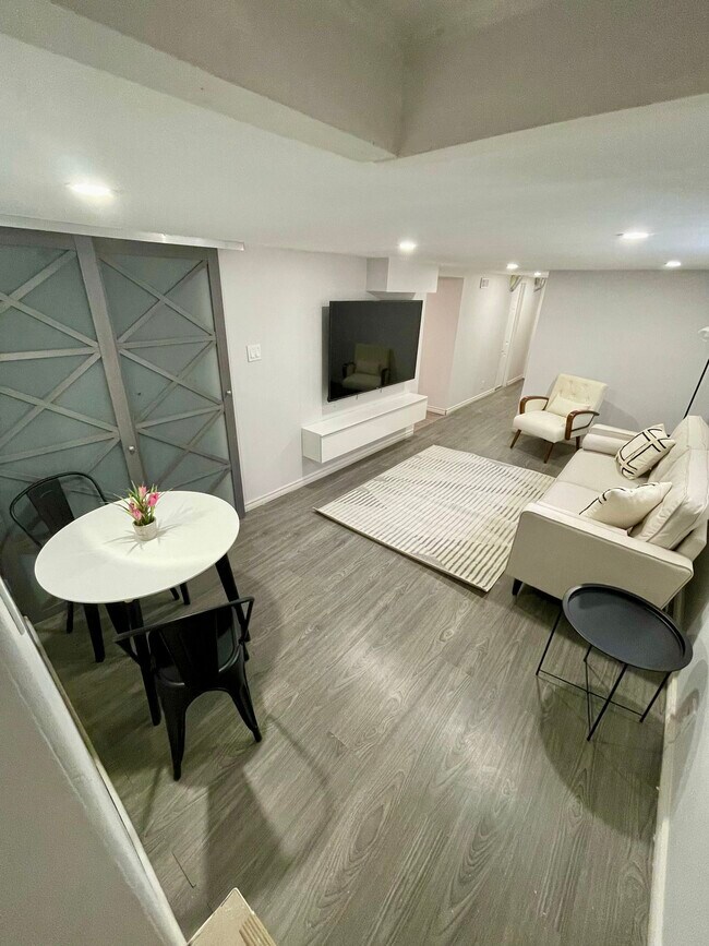 Photo du bâtiment - 1297 Aubin Rd