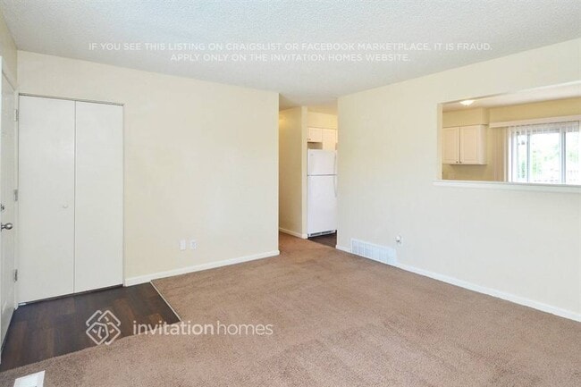 Building Photo - 1530 S Salida Way