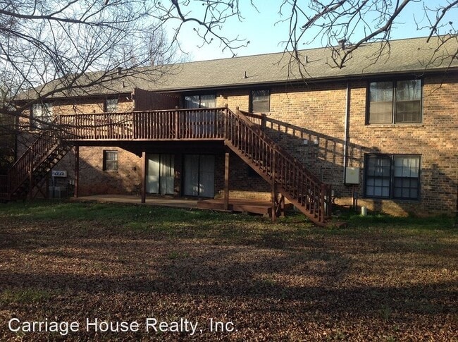 Building Photo - 2 br, 2 bath Apartment - 107 Barrington Dr