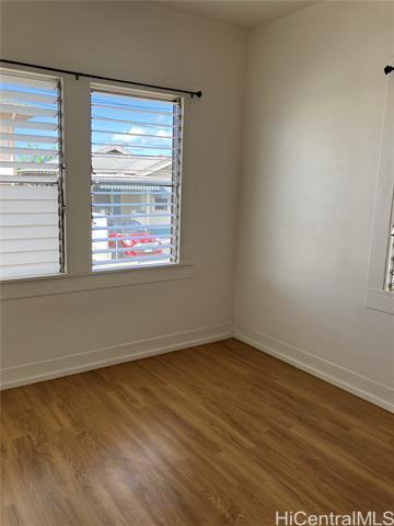 Building Photo - 1914 Liliha St