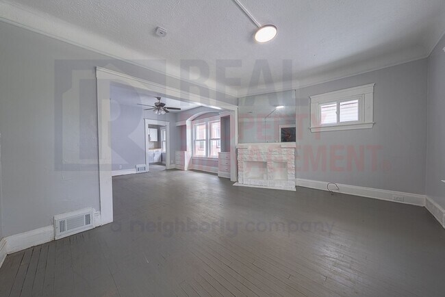 Building Photo - 3473 E 118th St