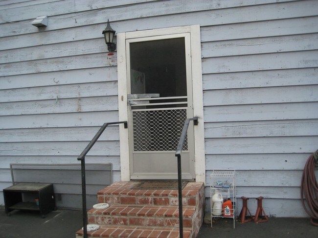 Building Photo - 4459 Orange Grove Ave