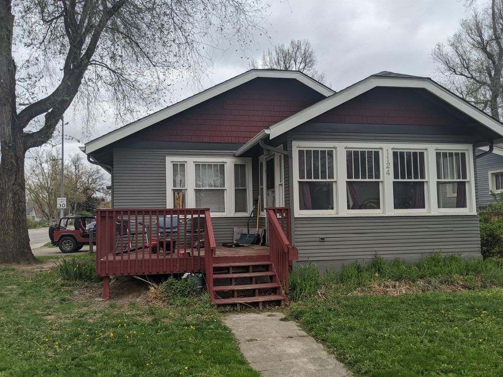 Primary Photo - 1124 West Magnolia Street