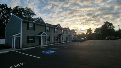 Building Photo - 101 Williams Rd