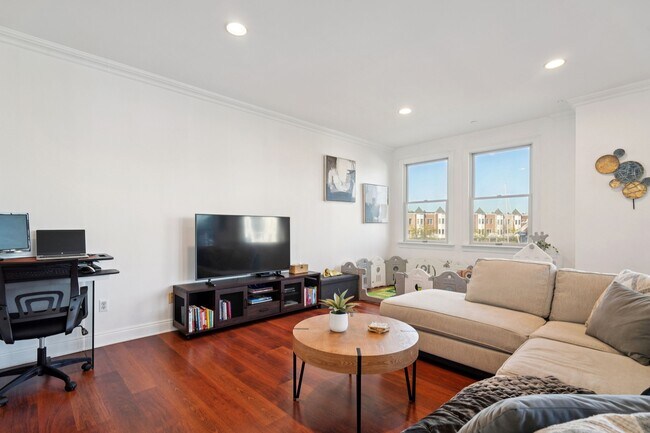 Foto del edificio - 205 Shearwater Ct W